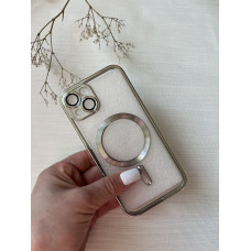 Срібний чохол на iPhone 13 з функціею MagSafe