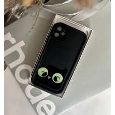 Чорний чохол з котиком на iPhone 11